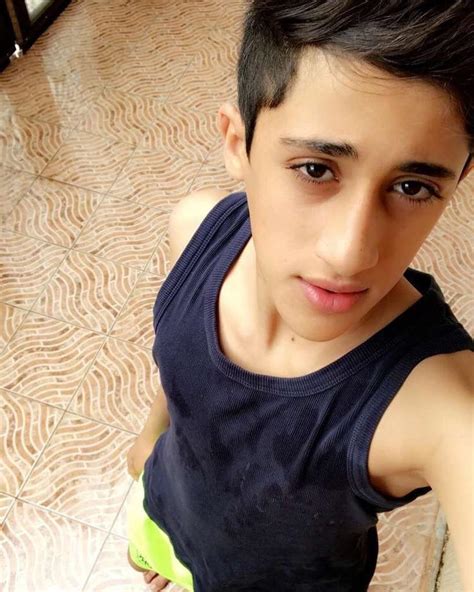 سالب عربي Gay Porn Videos 